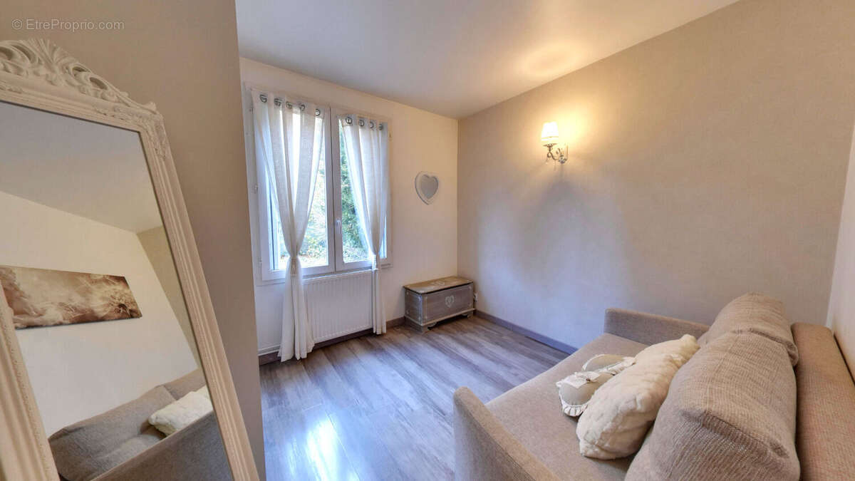 Appartement à ROISSY-EN-BRIE