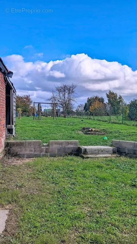 Photo 1 - Maison à BERTAUCOURT-EPOURDON