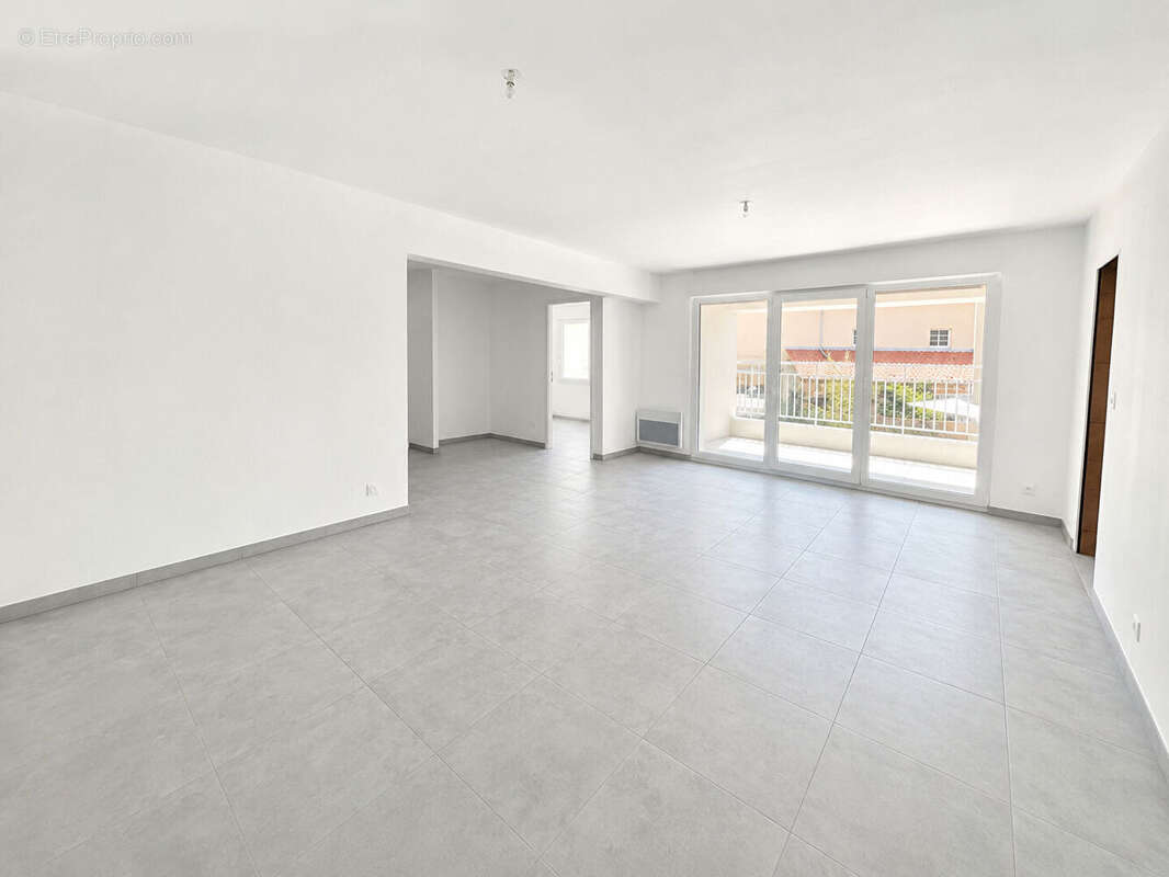 Appartement Koenigsmacker 3 pièce(s) 82.10 m2 - photo 2