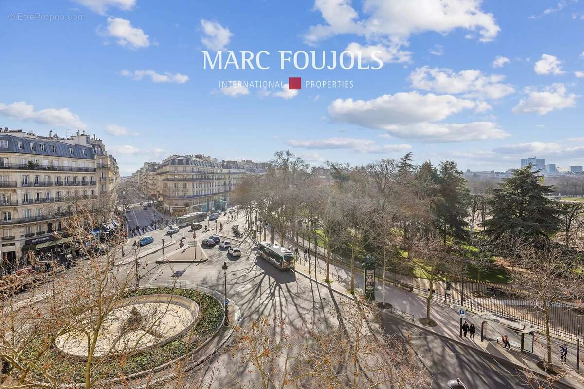 Appartement à PARIS-6E
