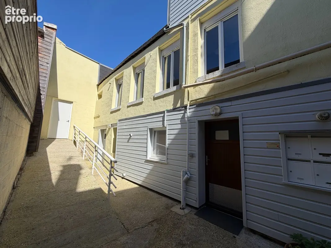 Immeuble de Rapport à MONTIVILLIERS - photo 1