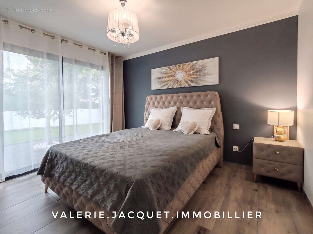 Maison 85 m² à Saint-Pierre-Du-Palais  - photo 12