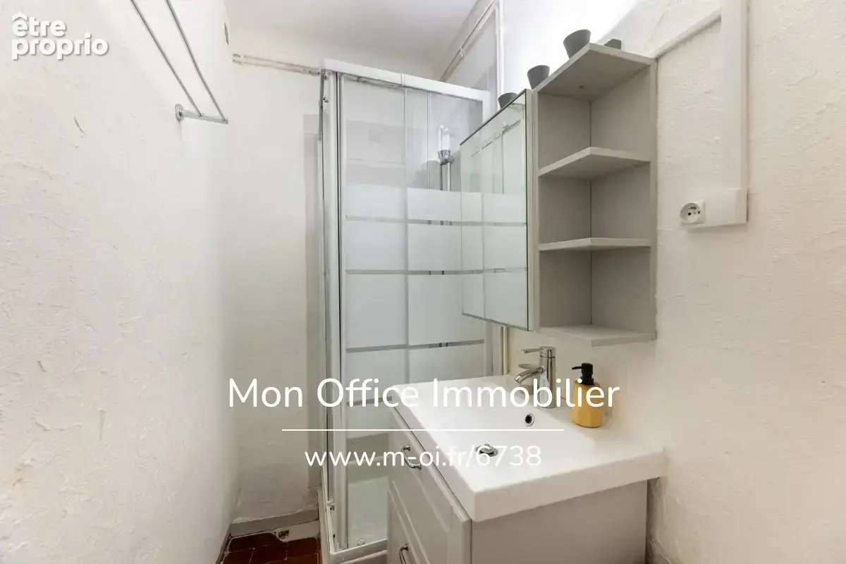 Référence : 6738-YAN. - Appartement 1 pièce en centre ville - photo 6