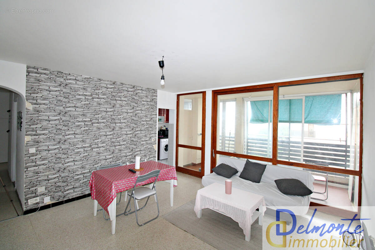 Appartement à LA VALETTE-DU-VAR