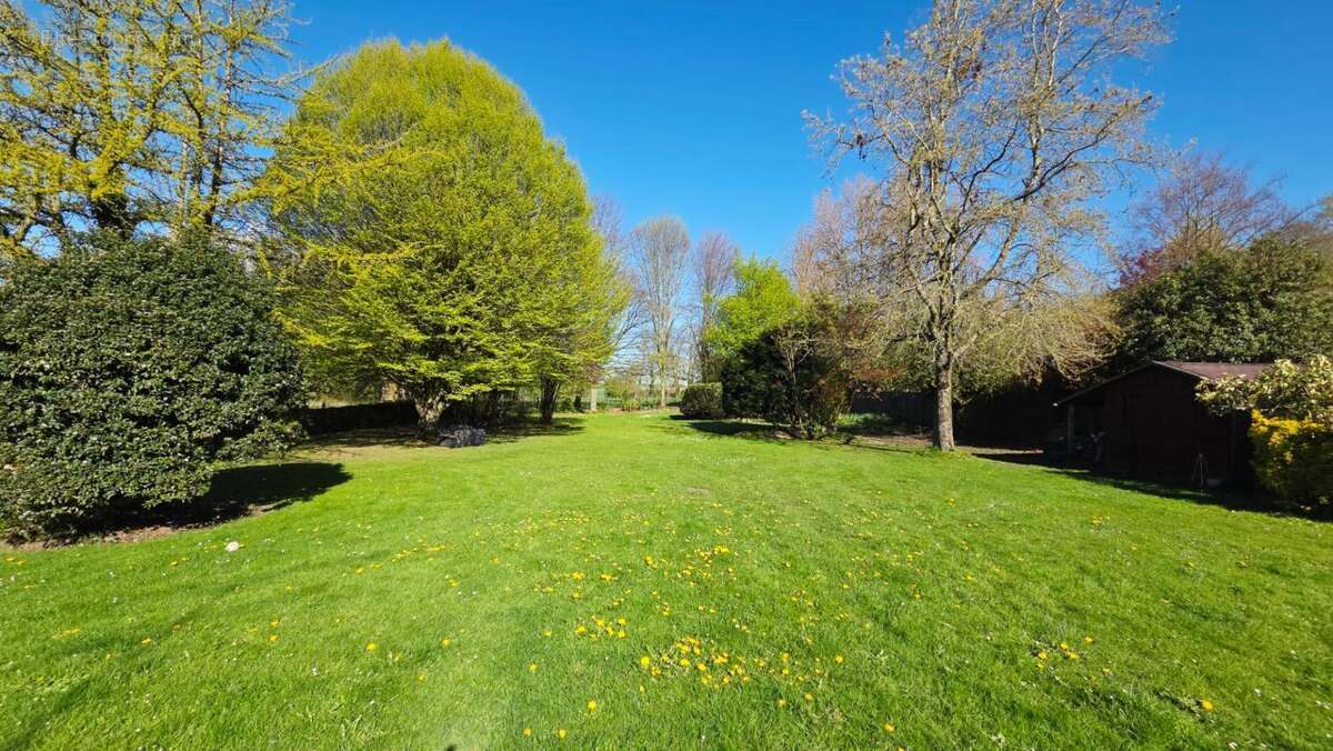 Maison à MAILLY-MAILLET