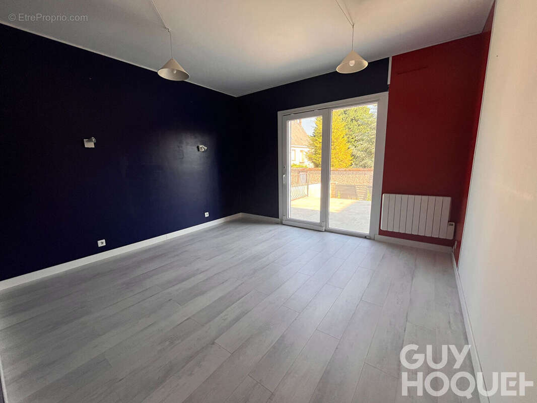 Maison  entièrement rénovée - photo 7