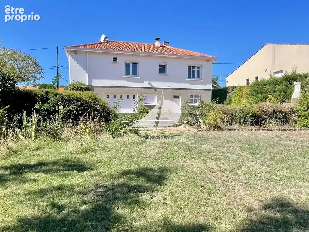 Maison à SAINT-MICHEL-CHEF-CHEF