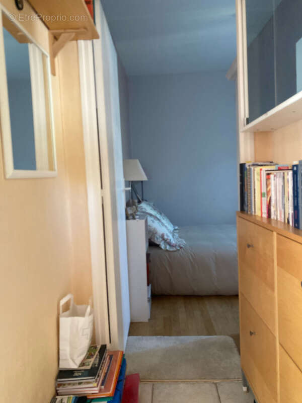 Plain-pied sur 845m2 avec garage a 2 pas du lac ! - photo 10