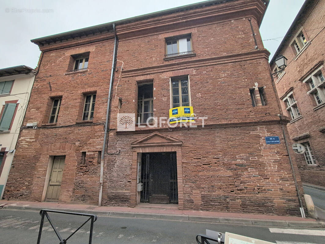 Maison à VILLEMUR-SUR-TARN