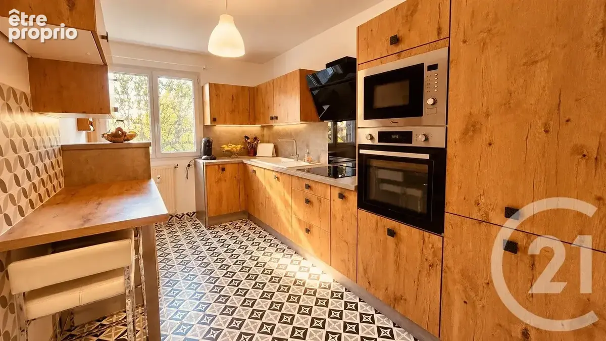 Appartement 4 pièces 88 m² à vendre à Vernon (27200) - photo 3