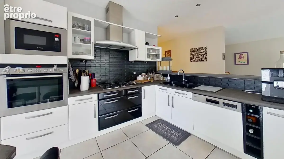Maison 5 pièces 141 m² à vendre à Bron (69500) - photo 8
