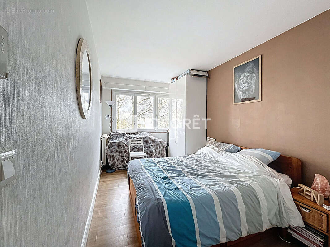 Appartement à SAINT-MICHEL-SUR-ORGE