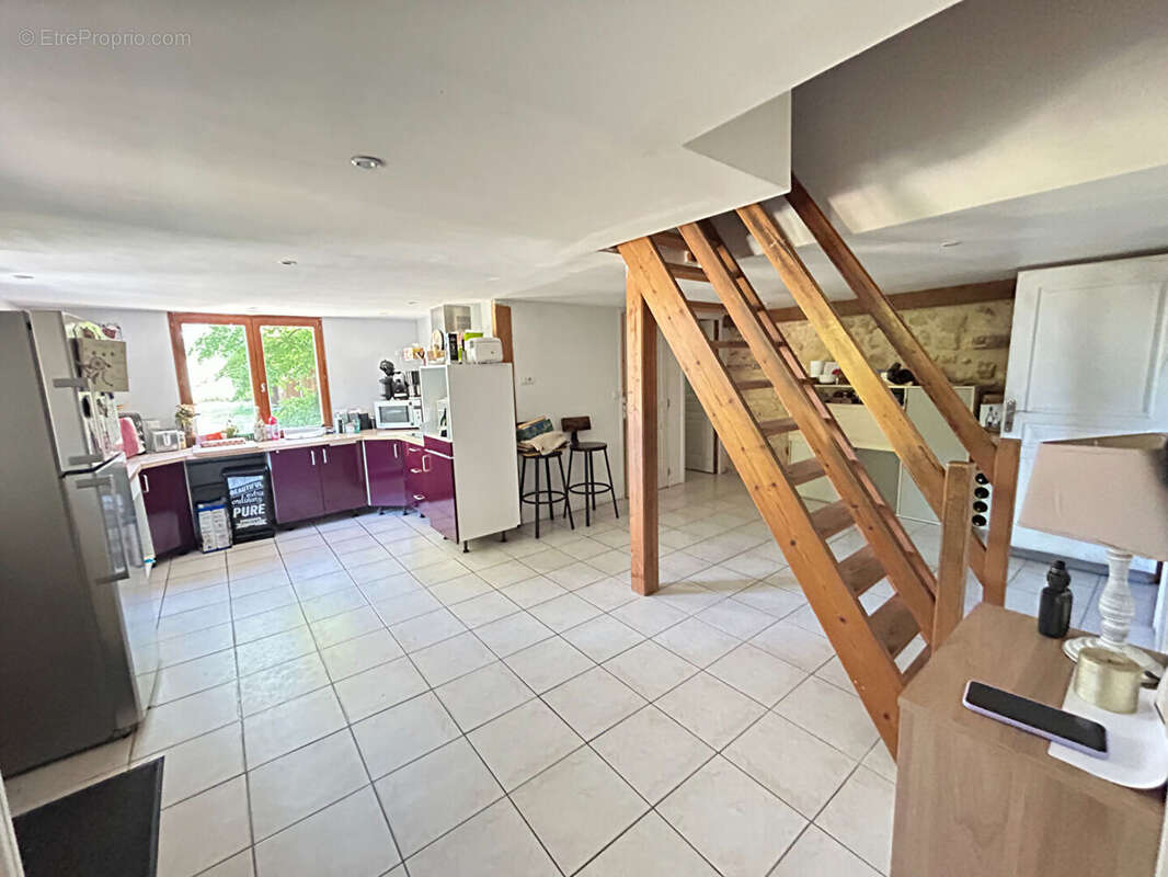 Maison à SAINT-LOUBES