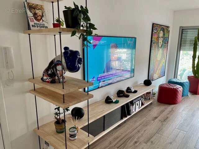 Appartement à SIX-FOURS-LES-PLAGES