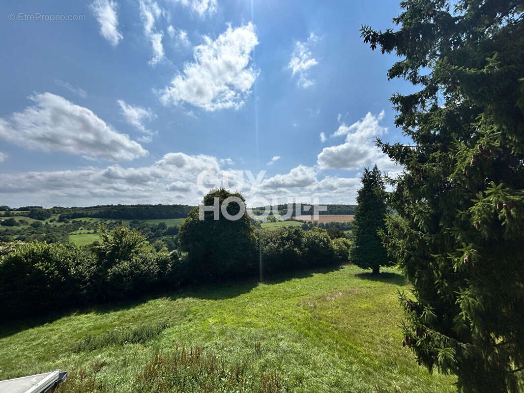 Maison à HERMIVAL-LES-VAUX