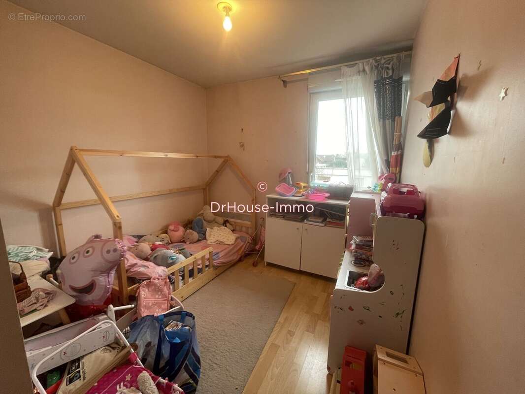 Appartement à MANTES-LA-JOLIE