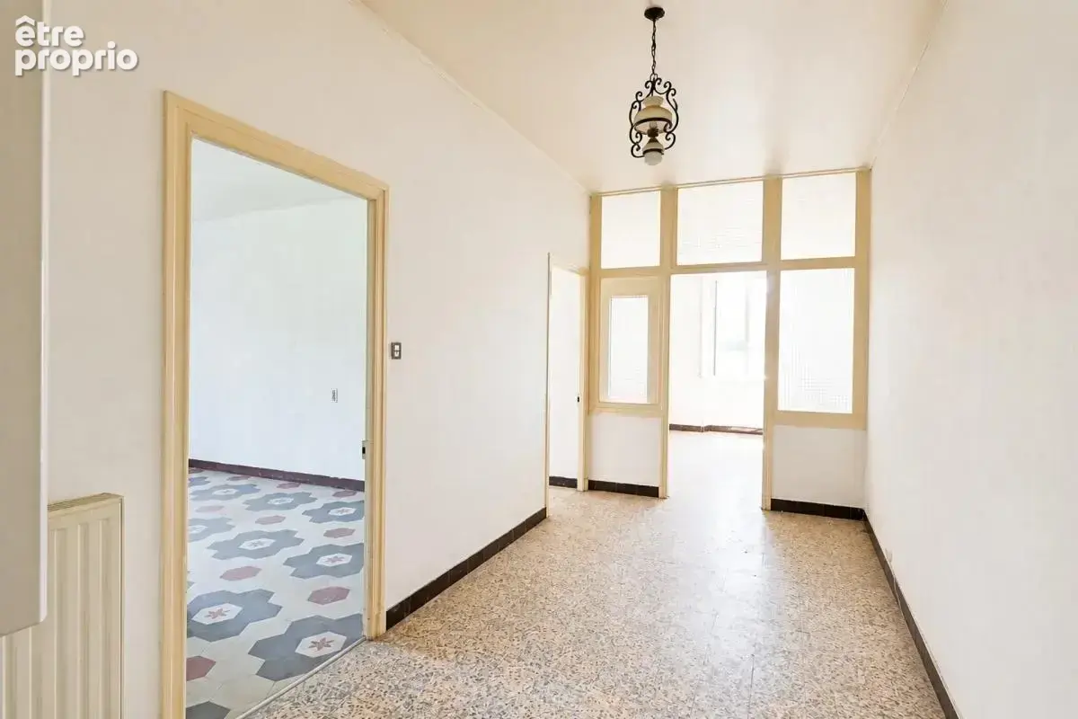 Immeuble de 9 pièces de 250 m² à Bessèges - photo 10