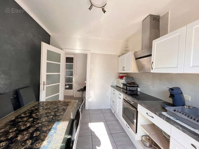 STRASBOURG - Grd 3 pièces 75 m2 - 199.500 € FAI - photo 4