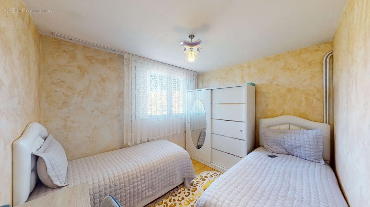 Appartement à FIRMINY