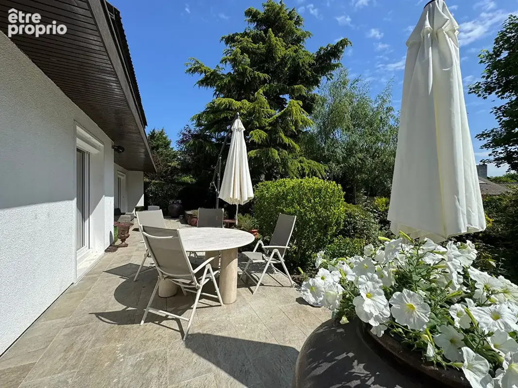 Maison Chavenay 10 pièce(s) 240 m2 - photo 3