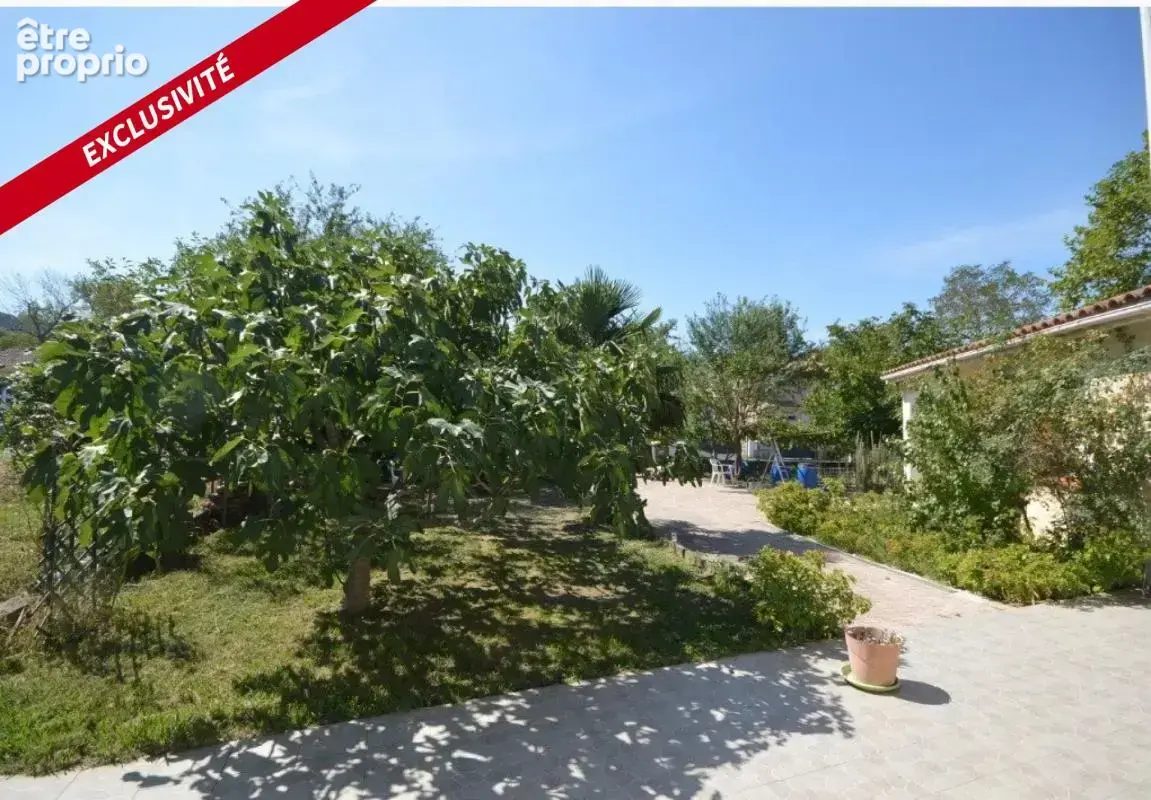 Maison plein pied de 118m² récente dans lotissement calme - photo 3