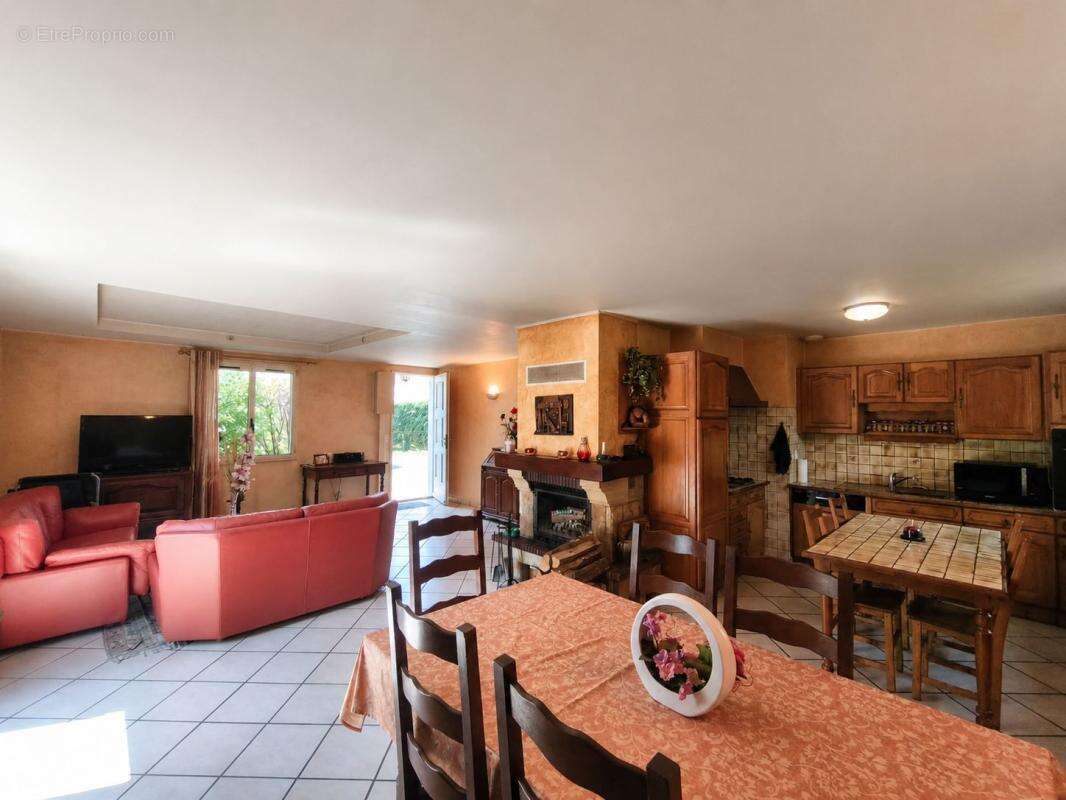 Maison individuelle de plain-pied – 100,5 m² – terrain 1 113 m² - photo 9
