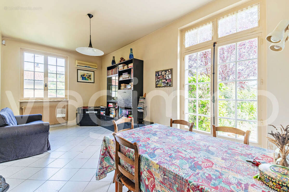 Maison à SAINT-PRIEST