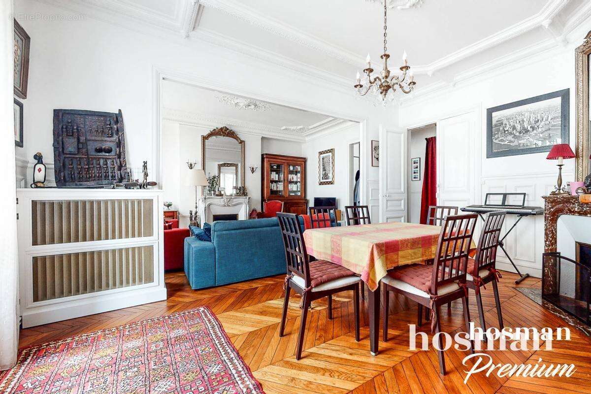 Appartement à PARIS-10E