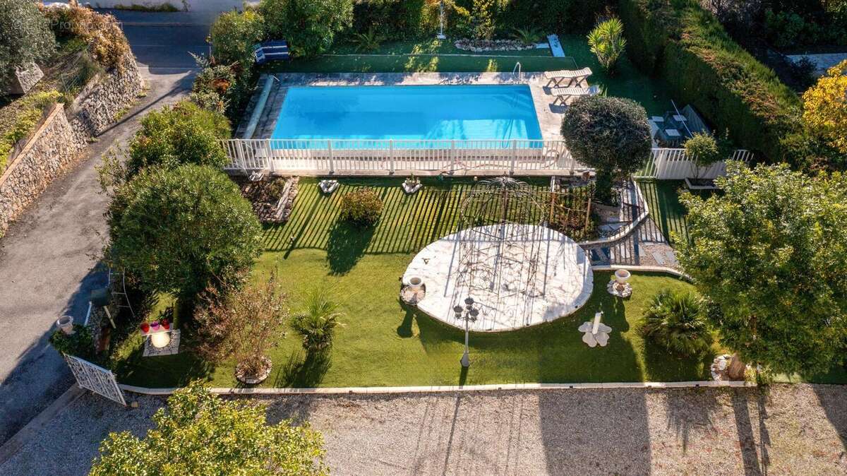 Photo 2 - Maison à DRAGUIGNAN