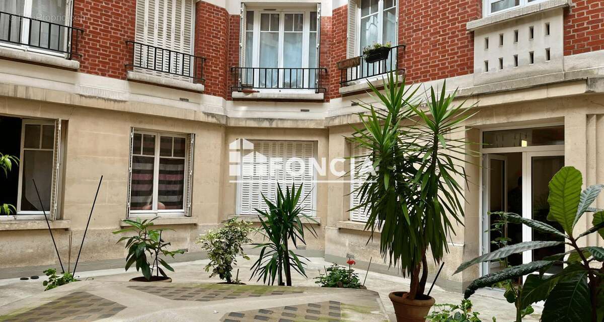 Appartement à ASNIERES-SUR-SEINE