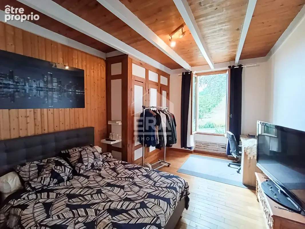 Maison de caractère en pierre avec dépendances, gîte et piscine - photo 14