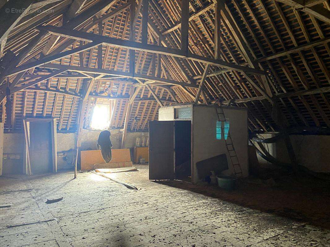 Maison à LA CHAPELLE-D&#039;ALIGNE