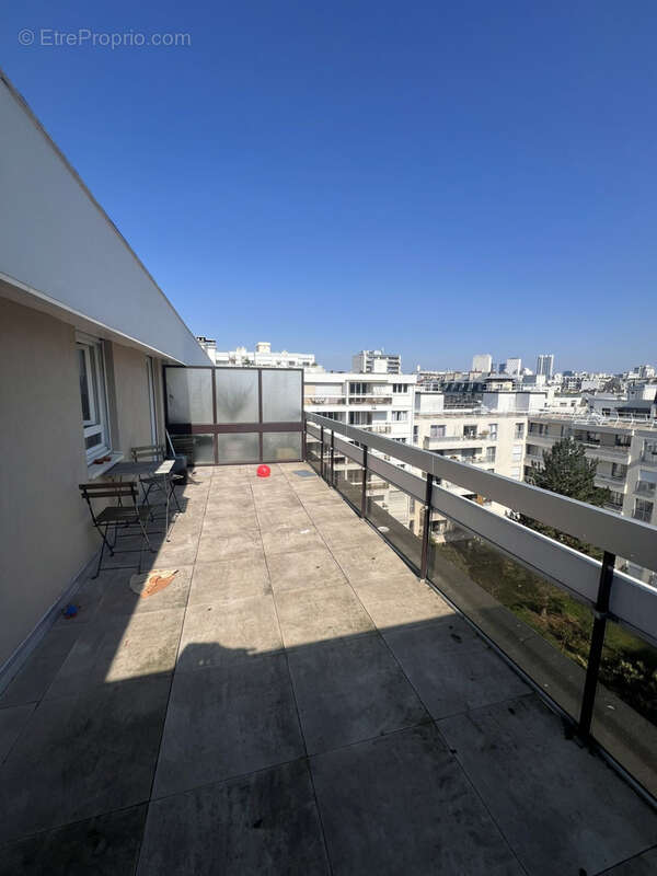 Appartement à PARIS-20E
