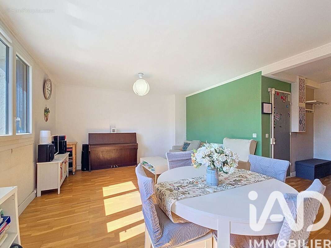 Photo 4 - Appartement à IVRY-SUR-SEINE
