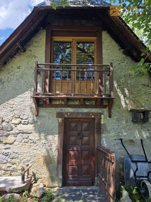 Maison à SALLES