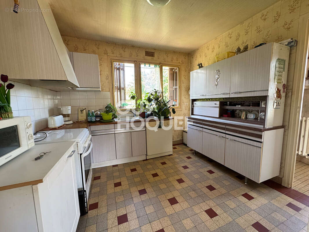 Maison à BRETEUIL