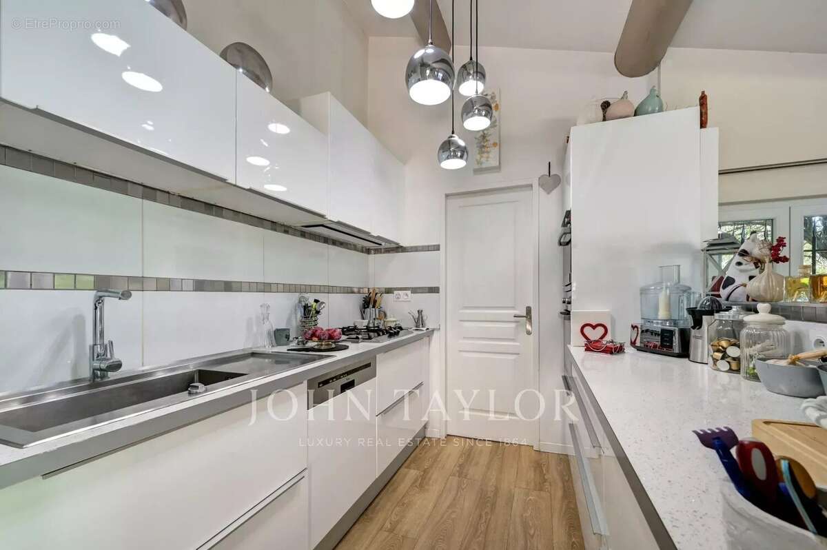 Maison à AIX-EN-PROVENCE