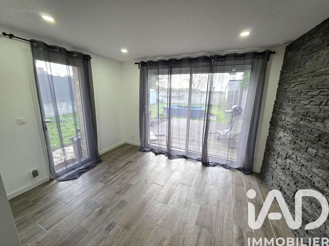 Photo 5 - Maison à ESCHES