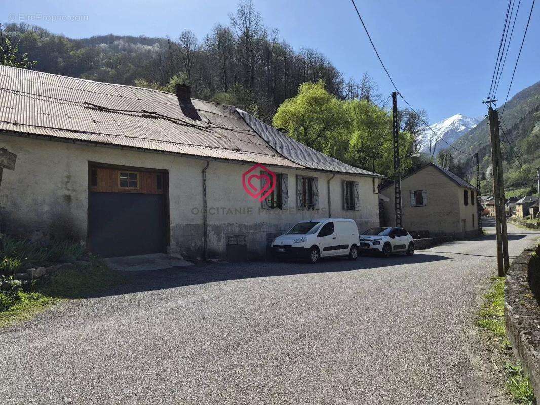 Maison à COUFLENS