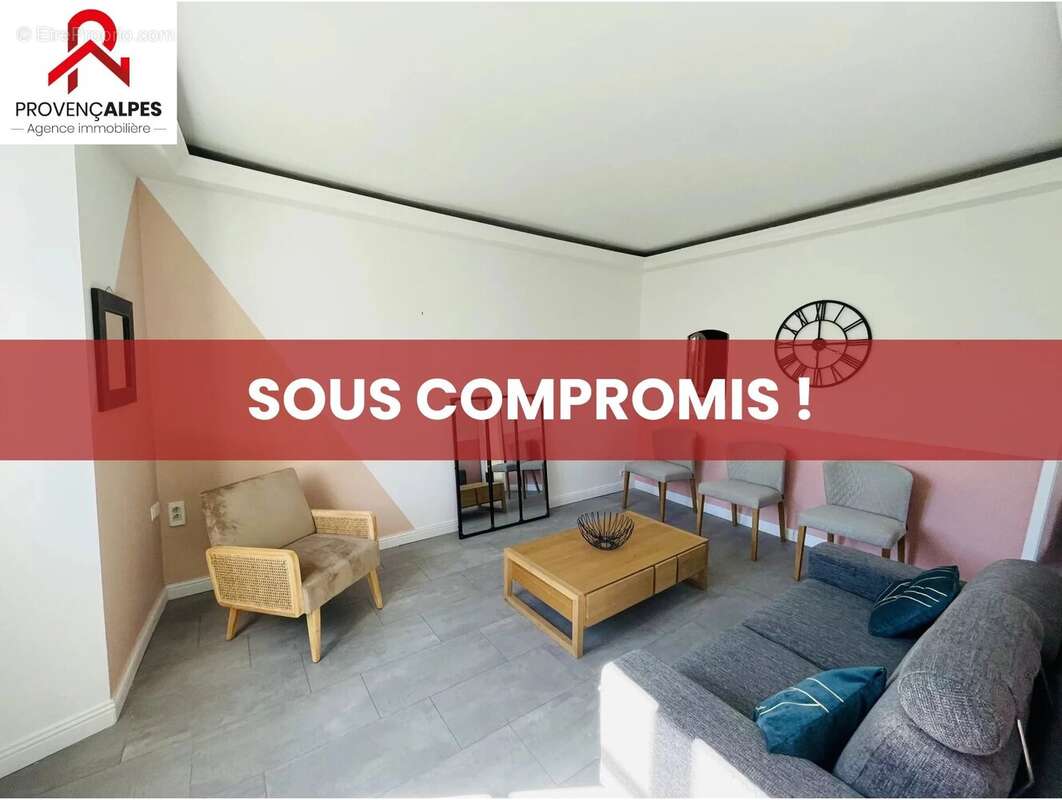 Appartement à CONTES