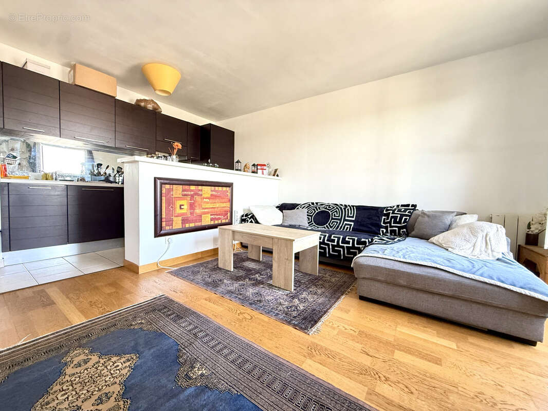 Appartement à LIVRY-GARGAN