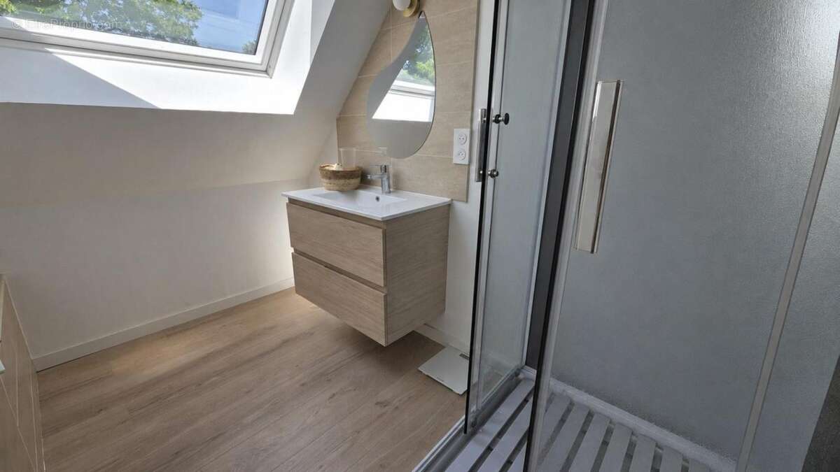 Maison 4 chambres avec T2 - 35780 - LA RICHARDAIS - photo 11