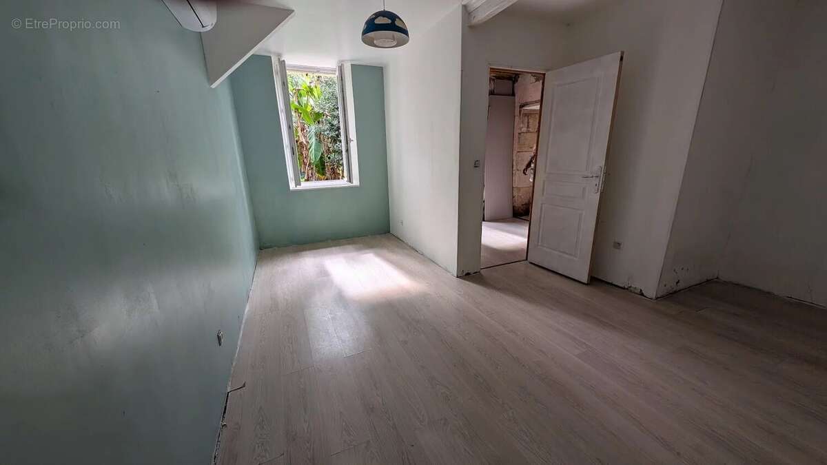 Maison à SAINT-GIRONS-D&#039;AIGUEVIVES