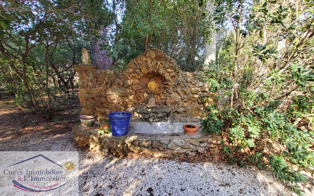 Maison à CUERS