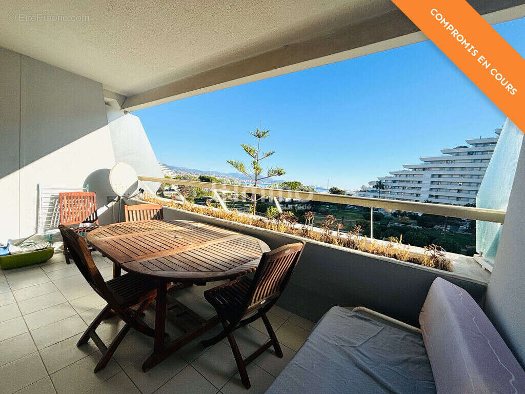 Appartement à VILLENEUVE-LOUBET