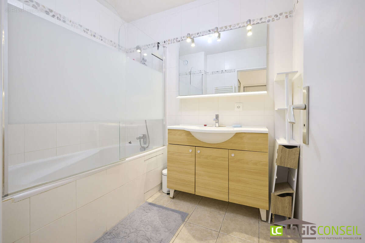 Appartement à CHATENAY-MALABRY