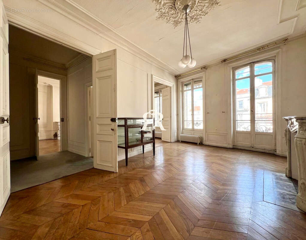 Appartement à CLERMONT-FERRAND