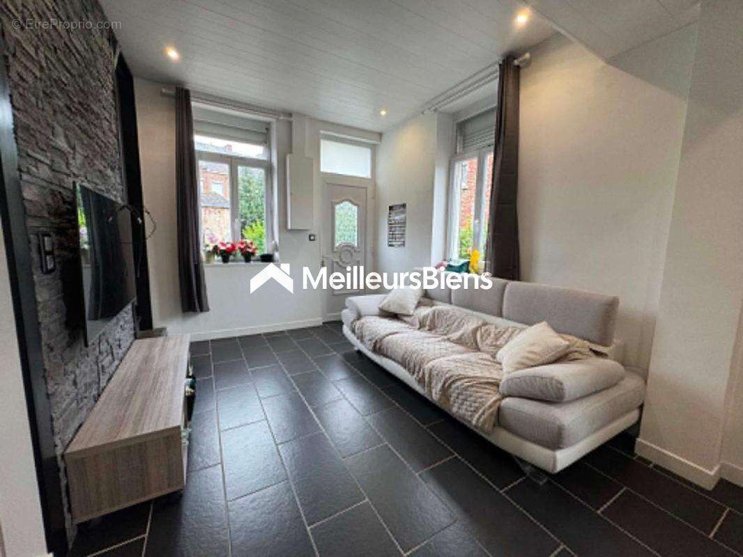 Idéal premier achat, sans travaux à la frontière - photo 3
