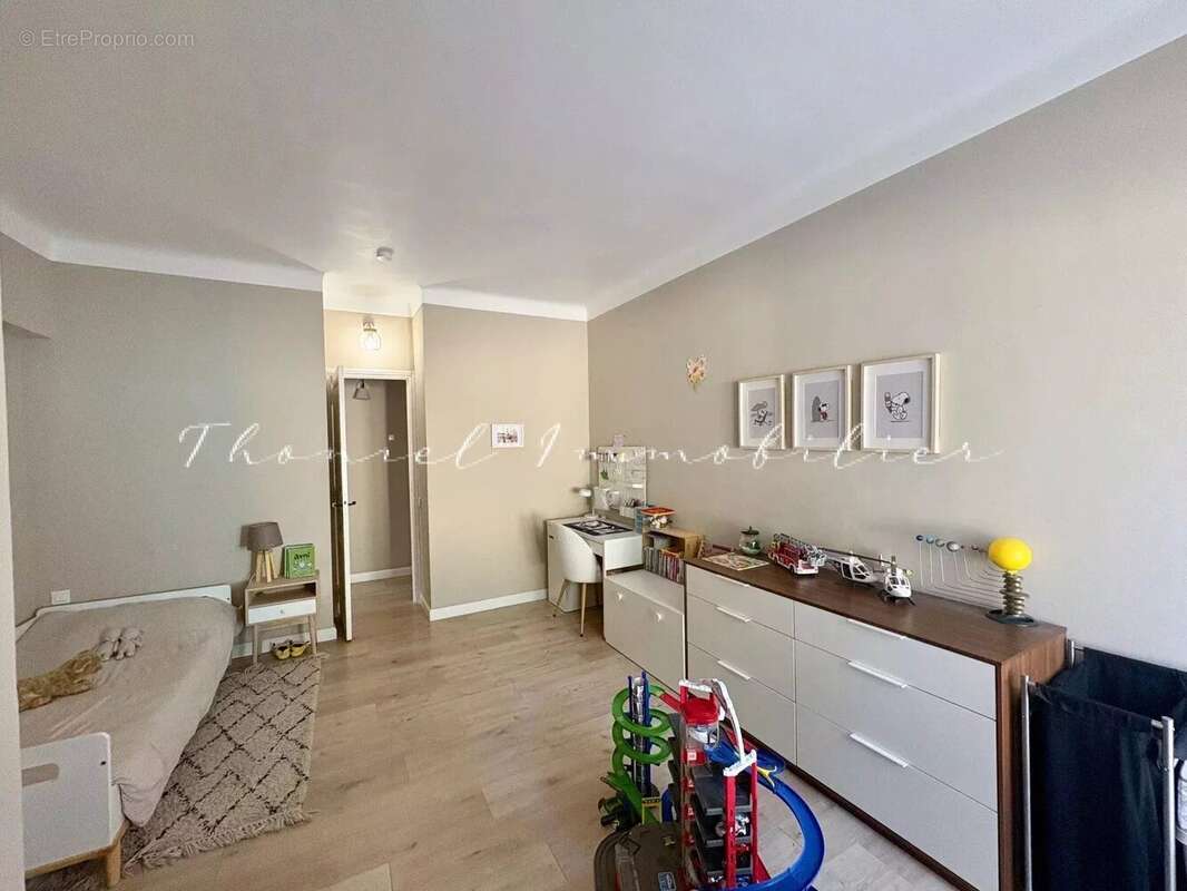 Appartement à GRIMAUD