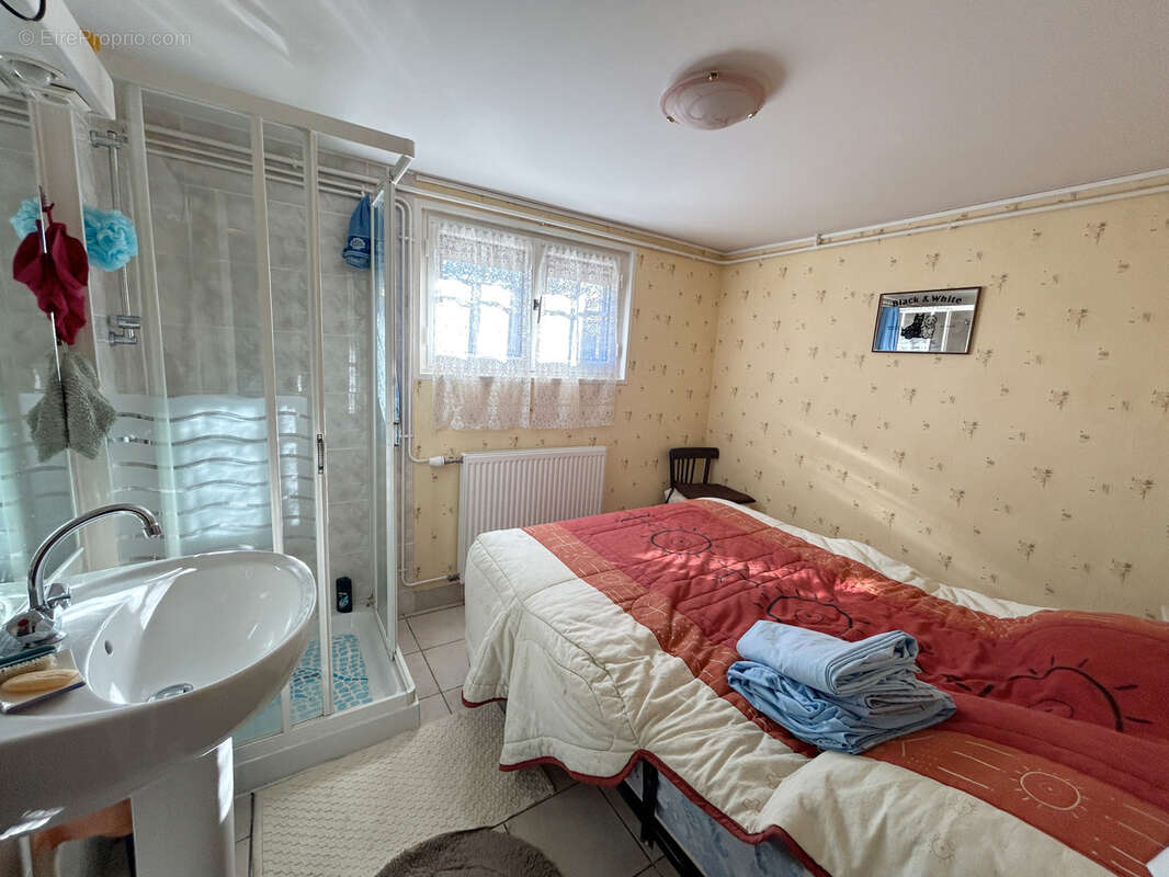 Maison à vendre - Commentry - photo 9